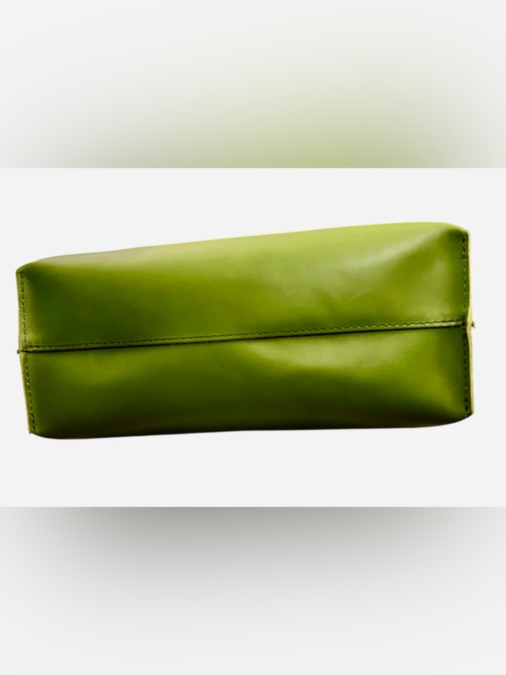 Portland Leather August Leather Tote in Green Apple - Picture 6 of 7